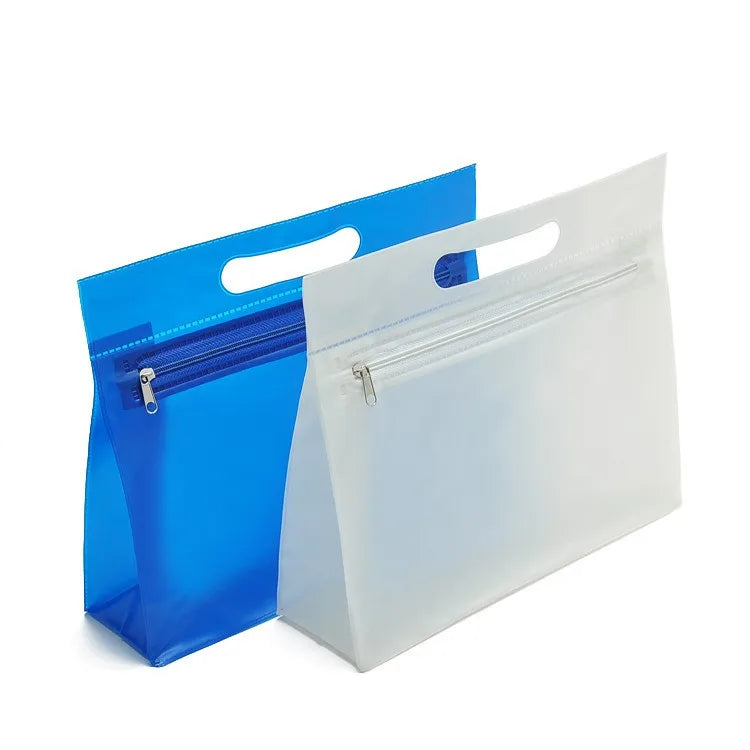 Custom PVC Transparent Blue Cosmetic Organizer Bag Pouch with Zipper Closure Travel Makeup Toiletry Bag for Wigs and Shampoo