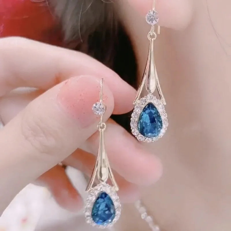 Shiny Clrystal Earrings