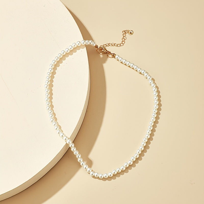 Elegant Single-Strand Faux Pearl Choker